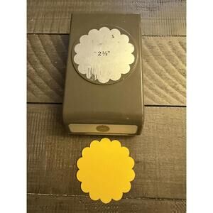 Stampin’ Up 2 3/8 inch Scalloped Circle Shape Punch
